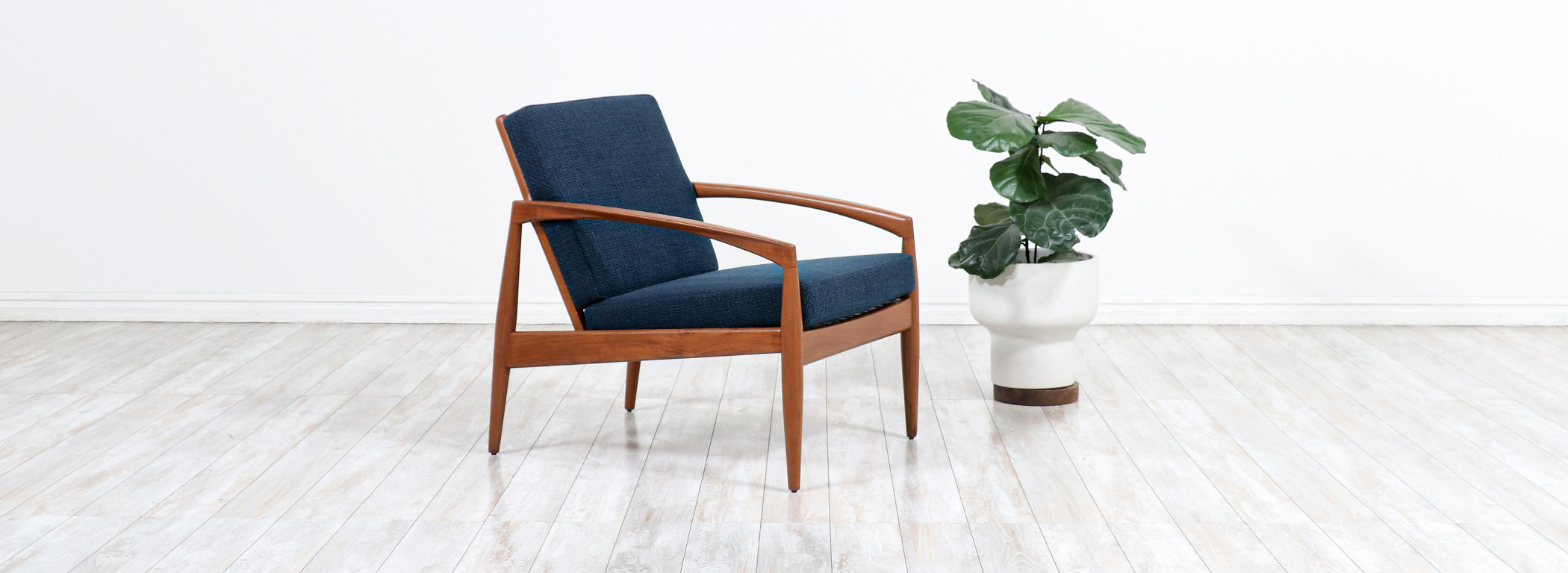 Kai Kristiansen "Paper Knife" Sculpted Teak Lounge Chair for Magnus Olesen Image