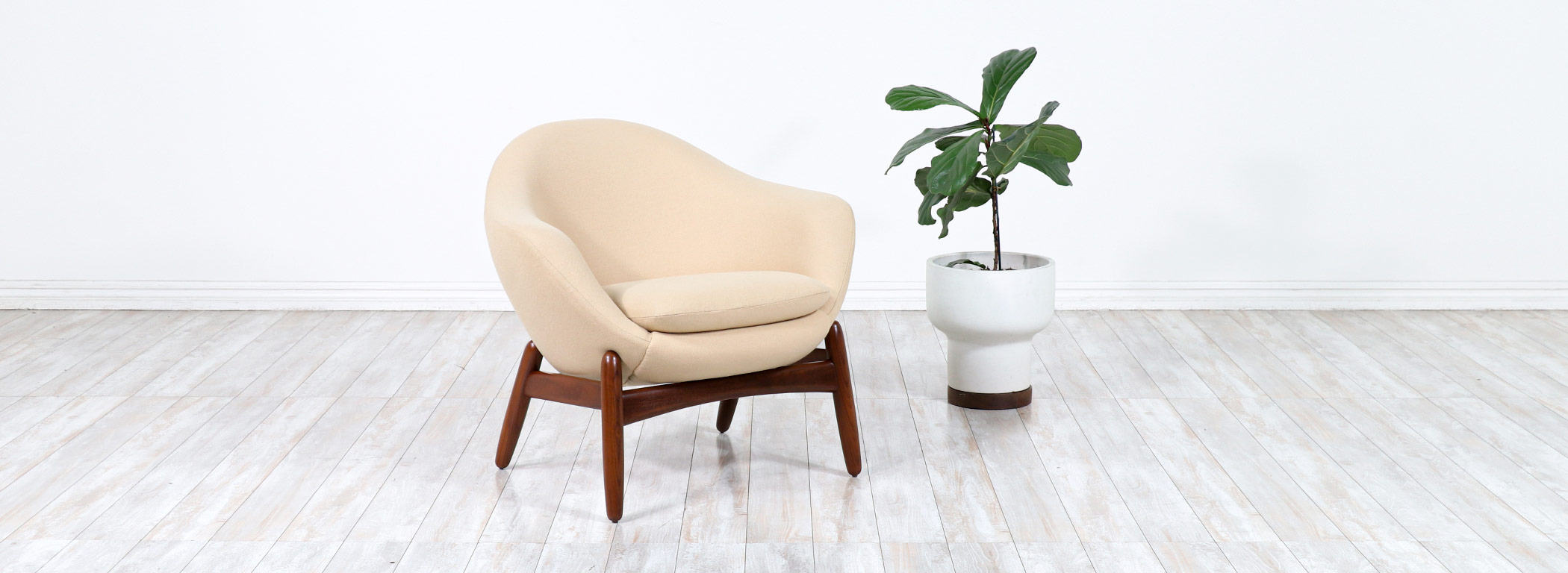 Ib Kofod-Larsen "Pod" Teak & Wool for Povl Dinesen Image