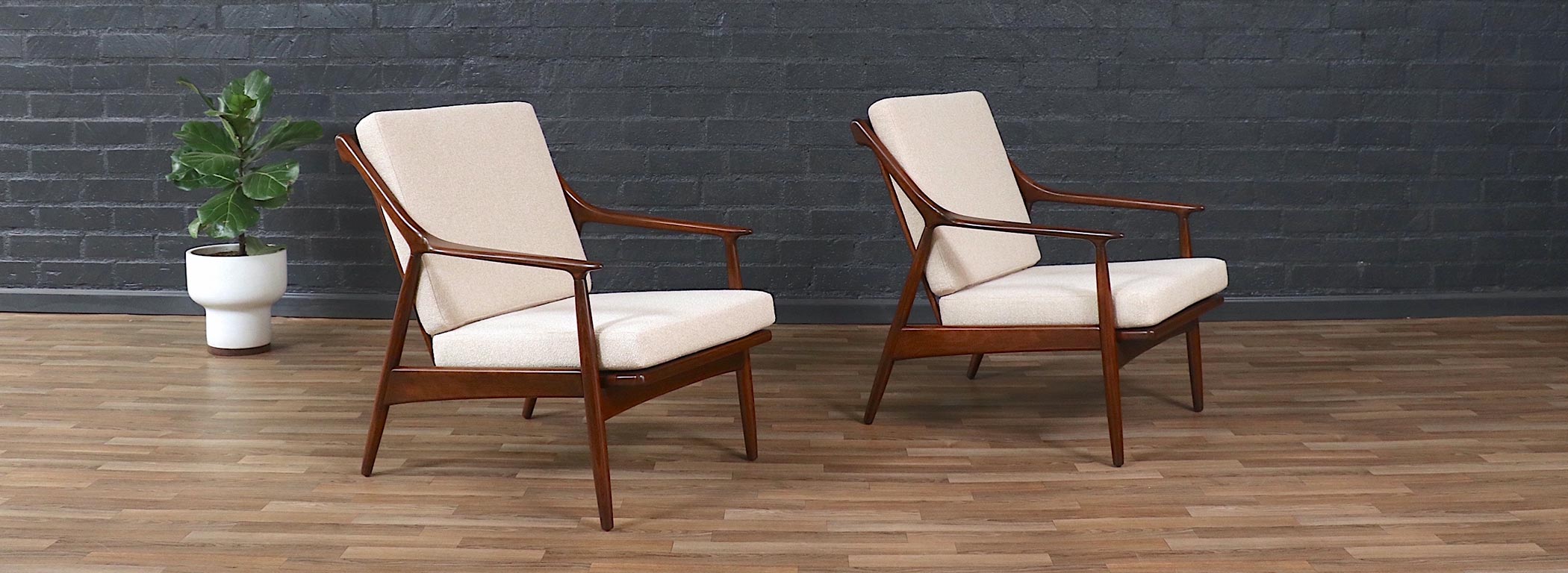 Kurt Østervig Sculpted Lounge Chairs for Jason Møbler Image