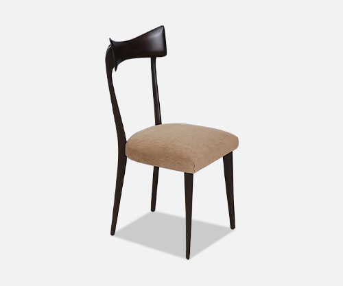 Fritz Hansen Danish Chair ヴィンテージ Swan Chair by Arne Jacobsen for Fritz Hansen 2001. Priced