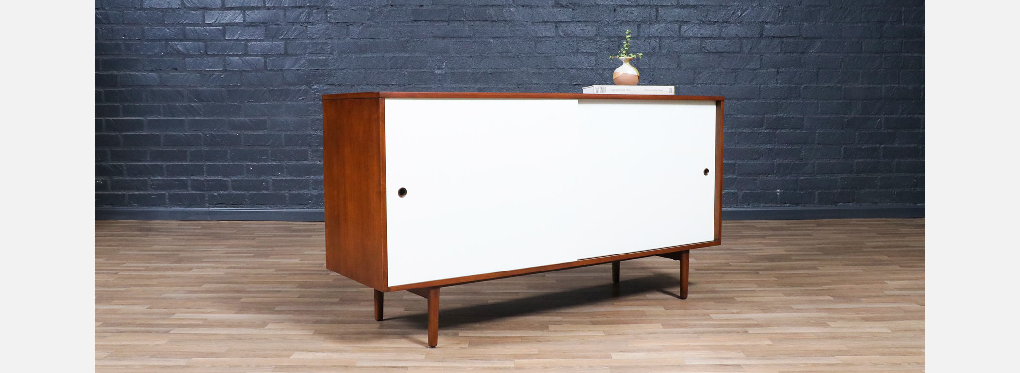 Paul McCobb "Planner Group" Two-Tone Credenza for Winchendon Image