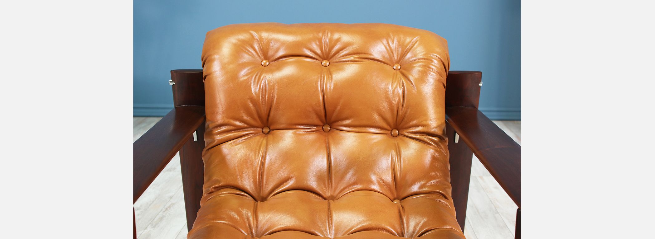 Brazilian Leather & Mahagony MP-129 Lounge Chair by Percival Lafer