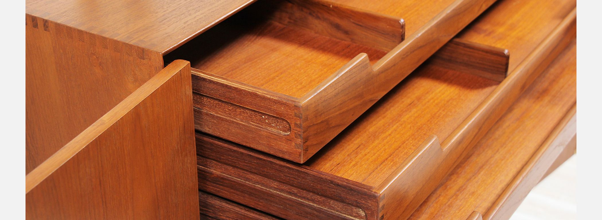 Peter Hvidt & Orla Mølgaard-Nielsen Cabinet for Søborg Møbler